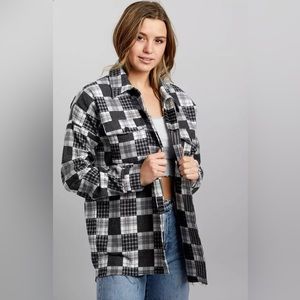 Buckle Gilded Intent Oversize Plaid Grey Raw Hem Shacket Size S